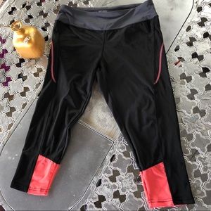 Bee & Ceci Sports Cycling Capri Size Small